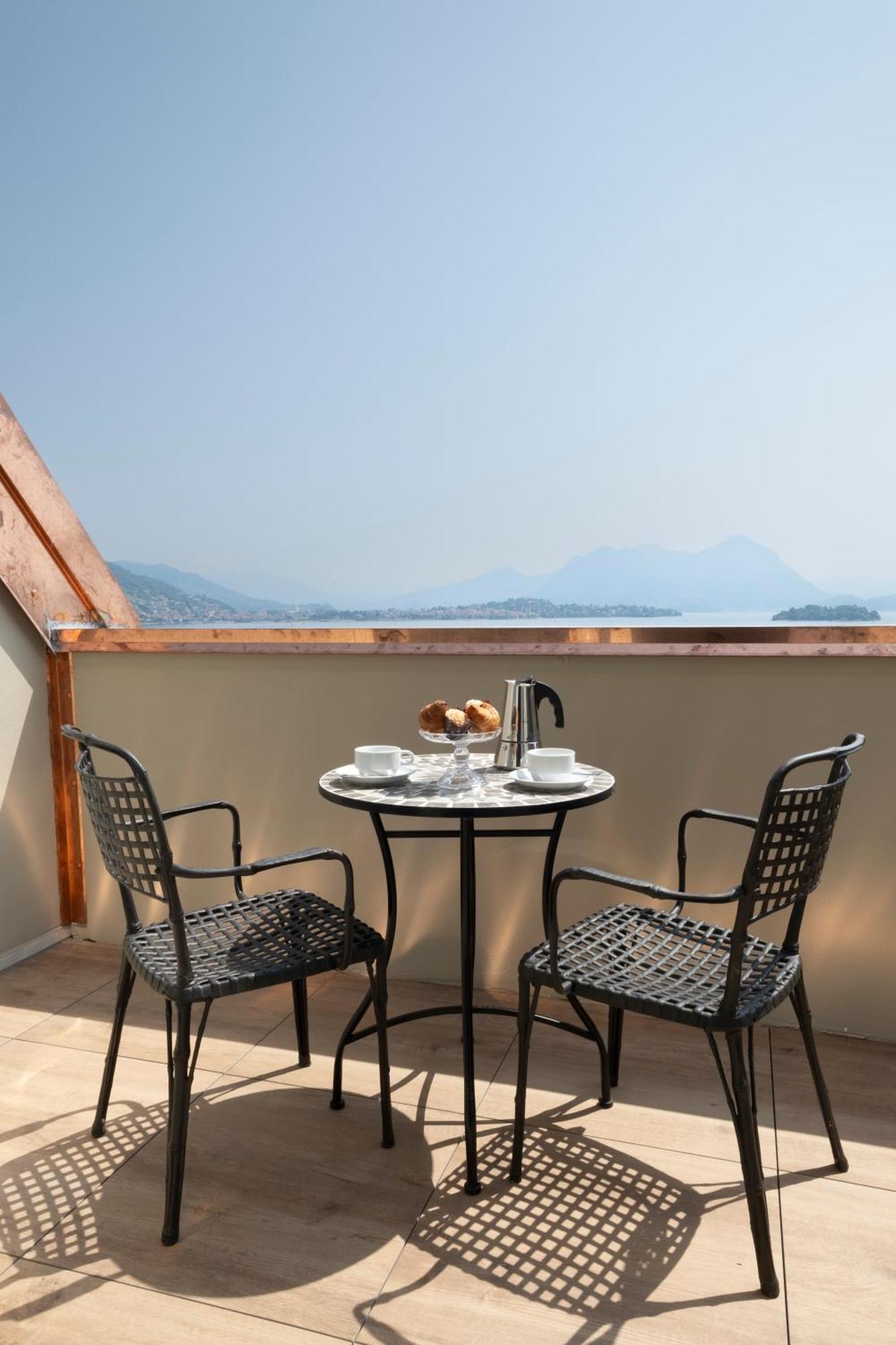 Residence Carl&Do Baveno Kültér fotó