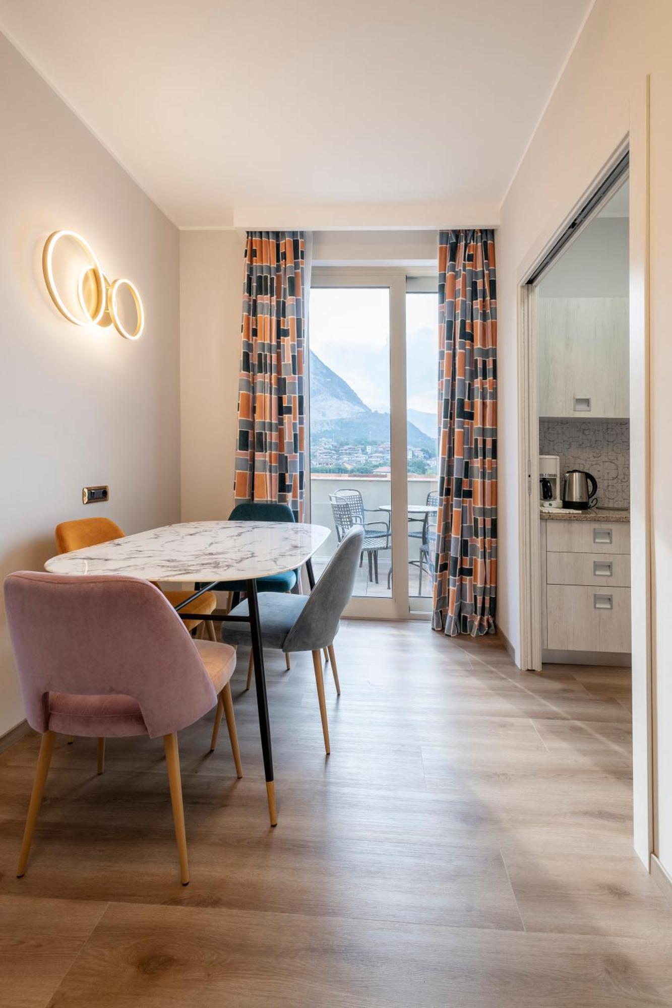 Residence Carl&Do Baveno Kültér fotó